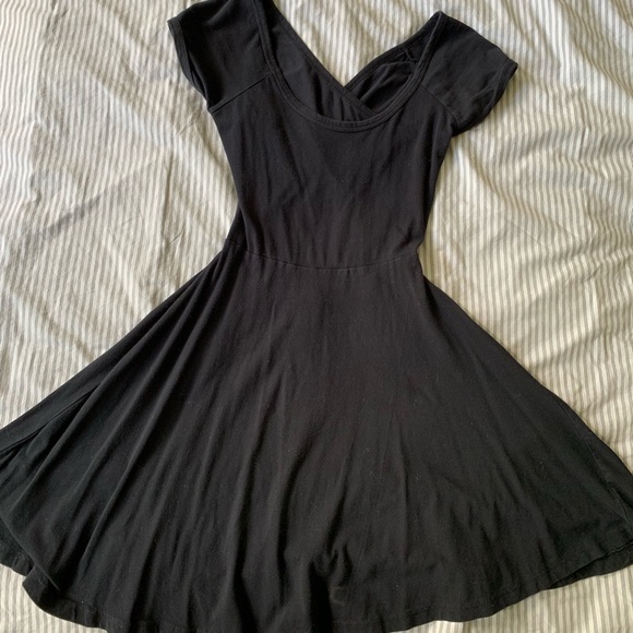 Brandy Melville Dresses & Skirts - Black open-back Brandy Melville skater dress